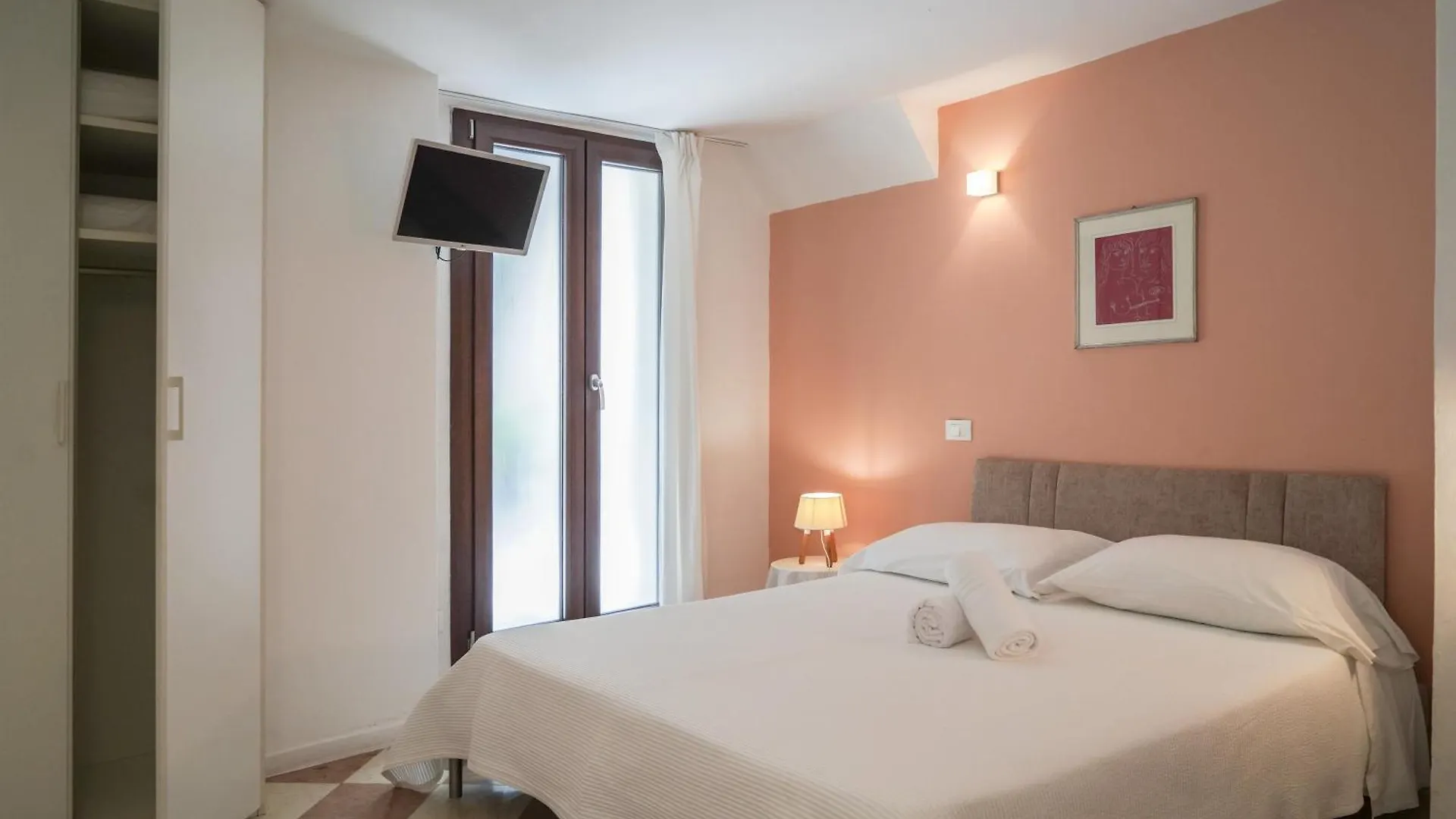 Melusina Homes Βενετία 0*,  Ιταλία