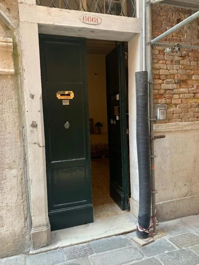 Melusina Homes Venice Historical Center location